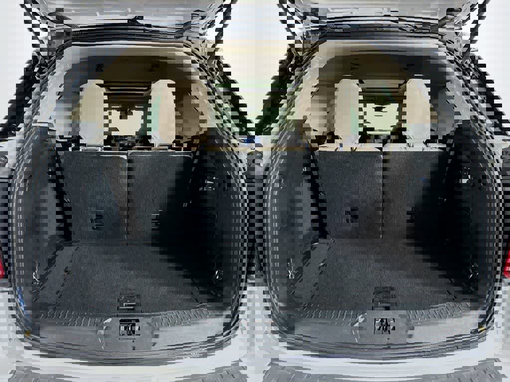 Certified 2020 Ford Explorer Limited w/ Class III Trailer Tow Package image 24