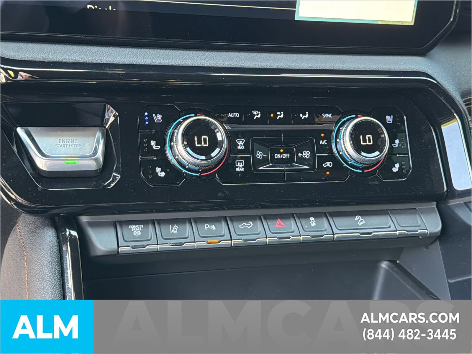 Used 2026 GMC Sierra 2500 AT4 w/ AT4 Premium Plus Package AWD/4WD image 35