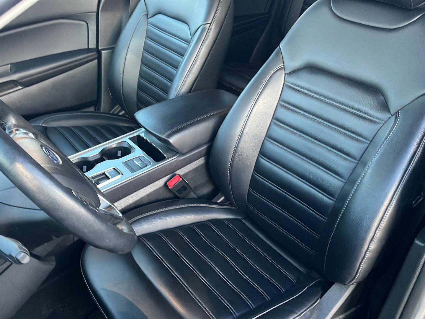 Certified 2024 Ford Edge SEL w/ Convenience Package image 12