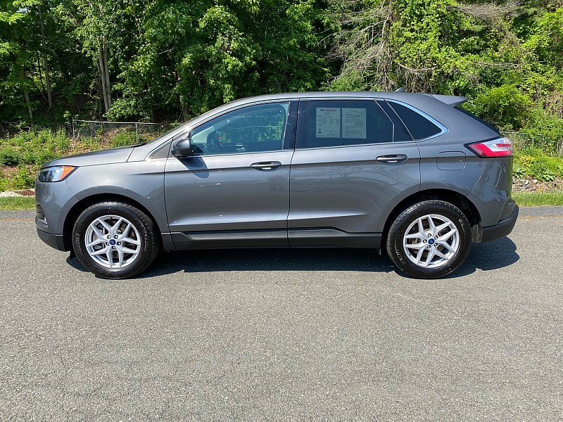 Certified 2022 Ford Edge SEL w/ Convenience Package AWD/4WD image 4