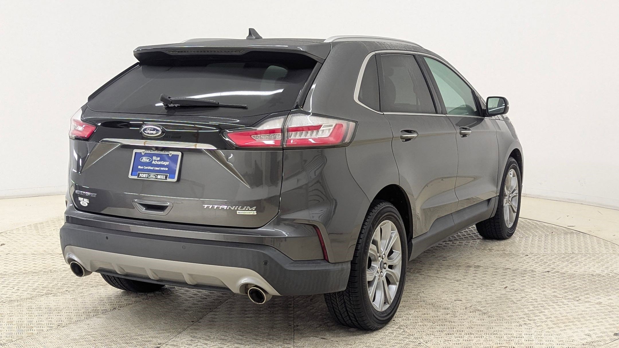 Certified 2019 Ford Edge Titanium image 9