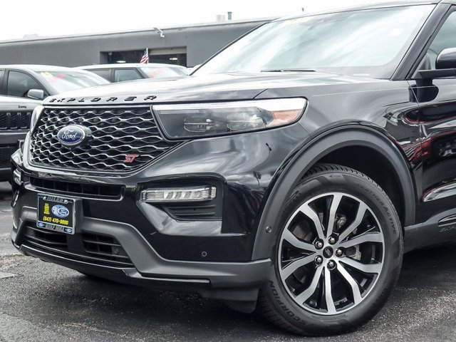 Certified 2020 Ford Explorer ST AWD/4WD image 3