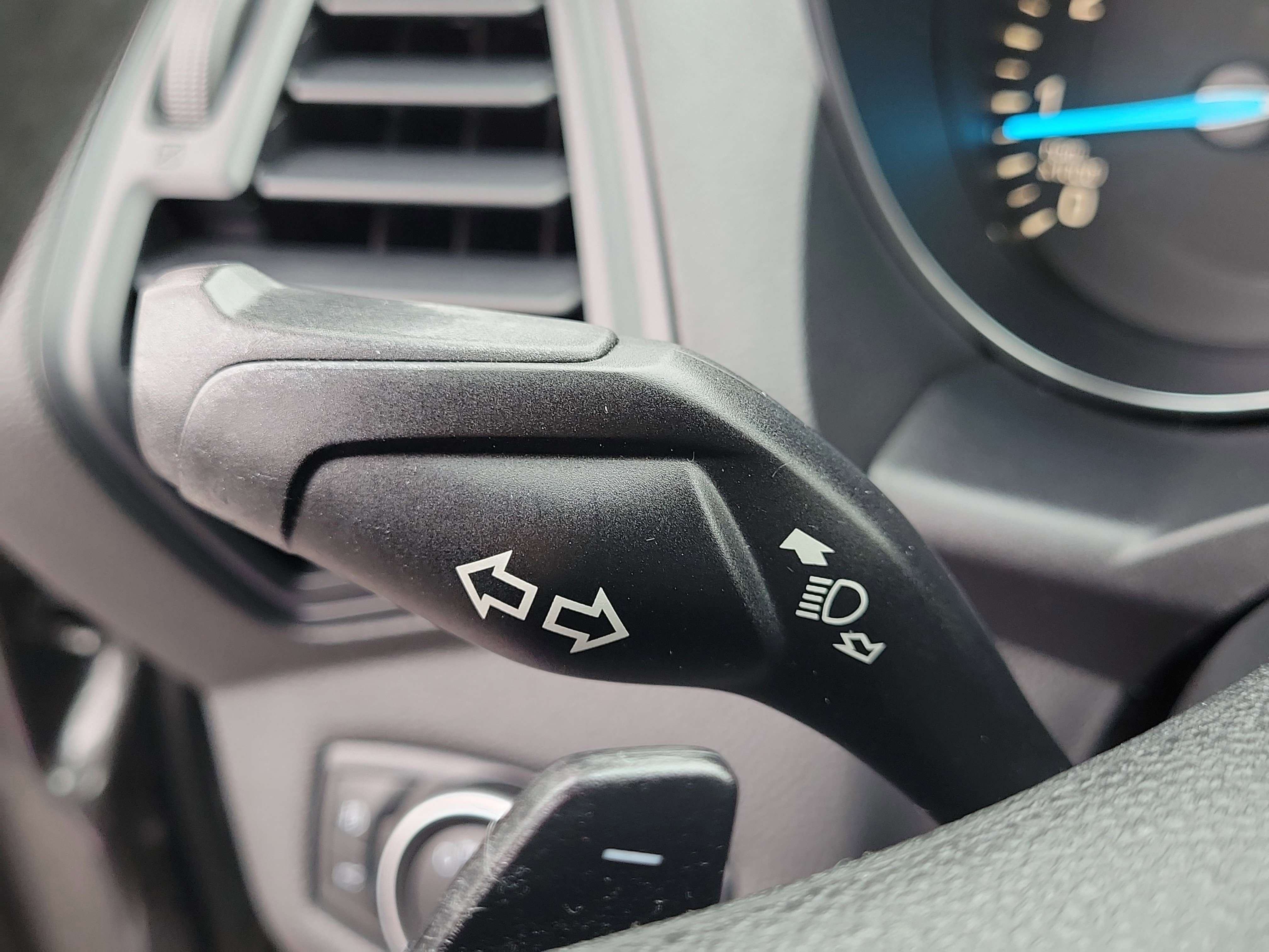 Certified 2017 Ford Escape SE image 22