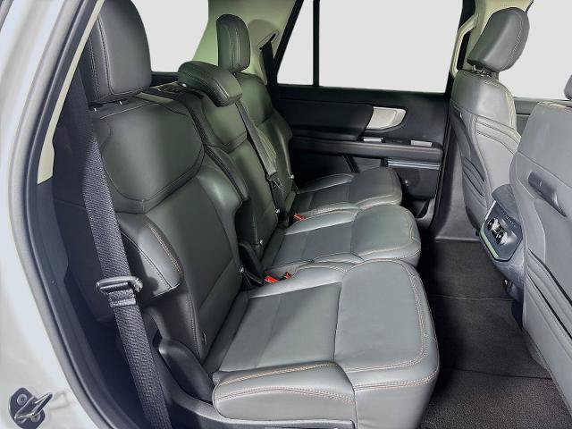 Certified 2025 Ford Expedition Active AWD/4WD image 29