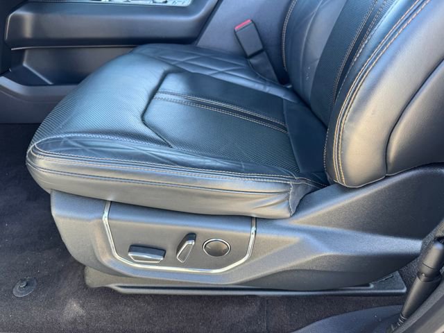 Certified 2022 Ford Expedition Platinum AWD/4WD image 15