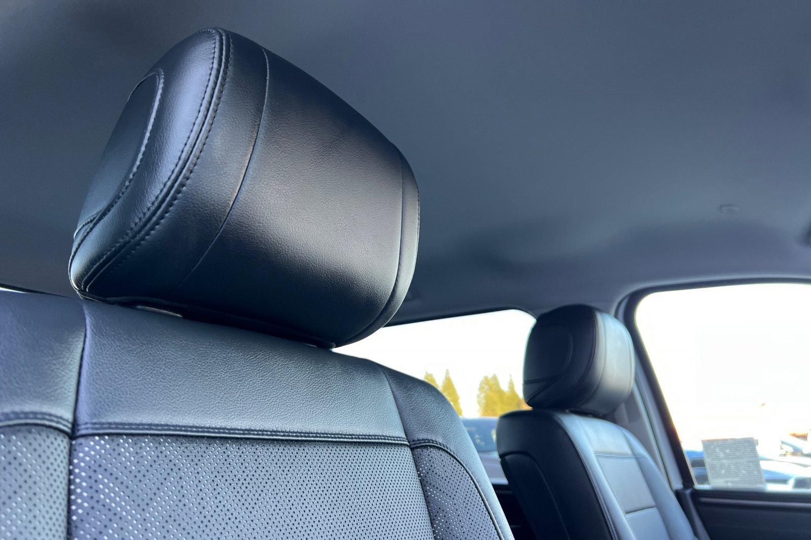 Used 2022 Toyota Tundra Limited image 17