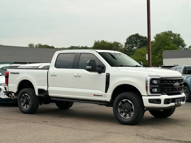 Certified 2024 Ford F250 Lariat w/ Tremor Off-Road Package AWD/4WD image 32