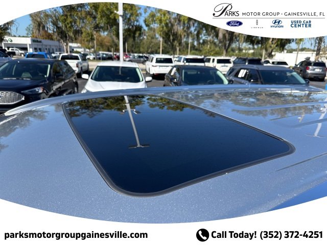 Used 2017 Toyota Highlander Limited image 10