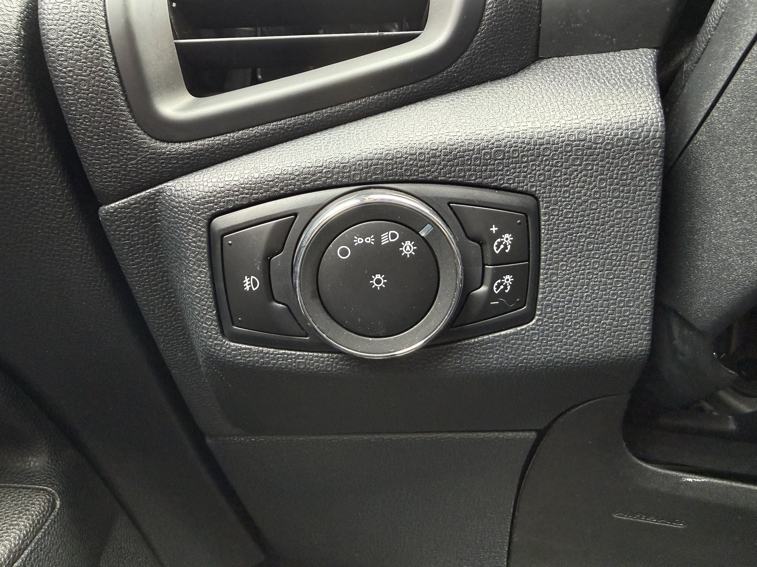 Certified 2020 Ford EcoSport SE FWD image 20