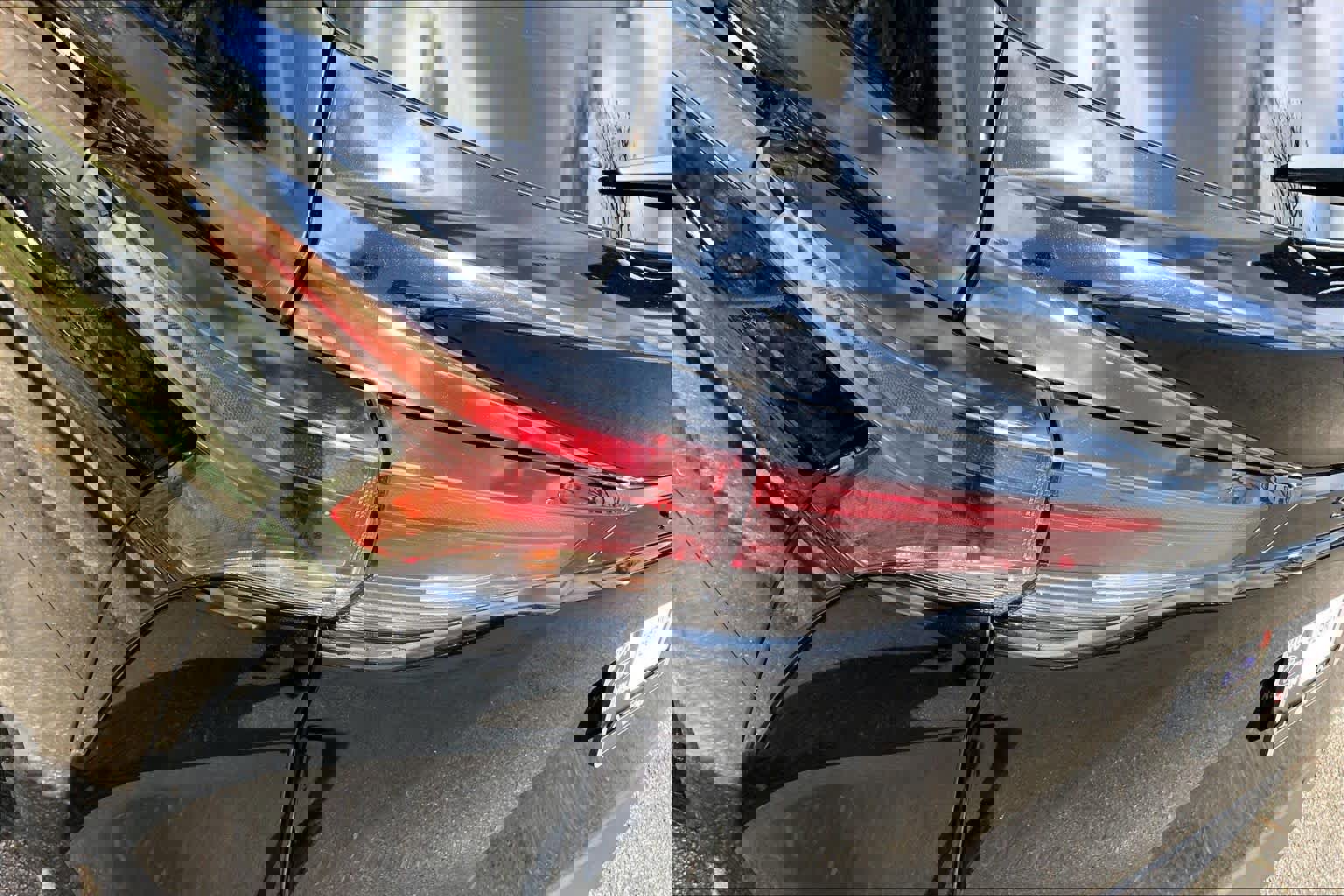 Used 2025 Toyota Sienna XLE image 27