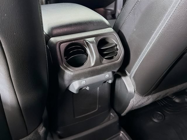 Used 2021 Jeep Wrangler Unlimited Sport AWD/4WD image 29
