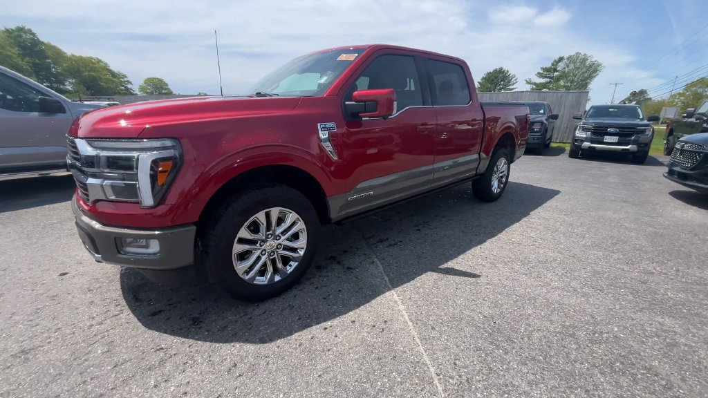 Certified 2025 Ford F150 King Ranch AWD/4WD image 16