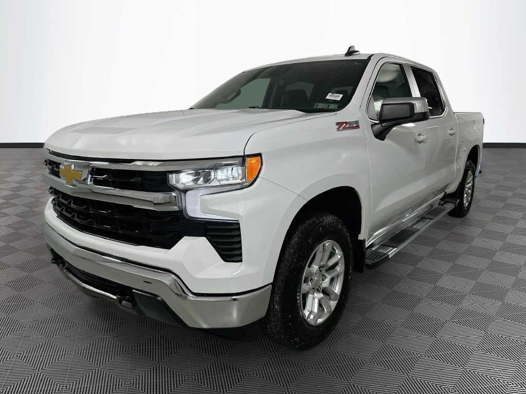Used 2026 Chevrolet Silverado 1500 LT AWD/4WD image 5