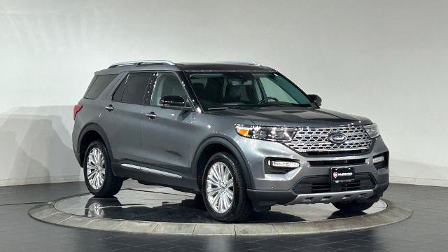 Certified 2022 Ford Explorer Limited w/ Equipment Group 301A AWD/4WD image 2