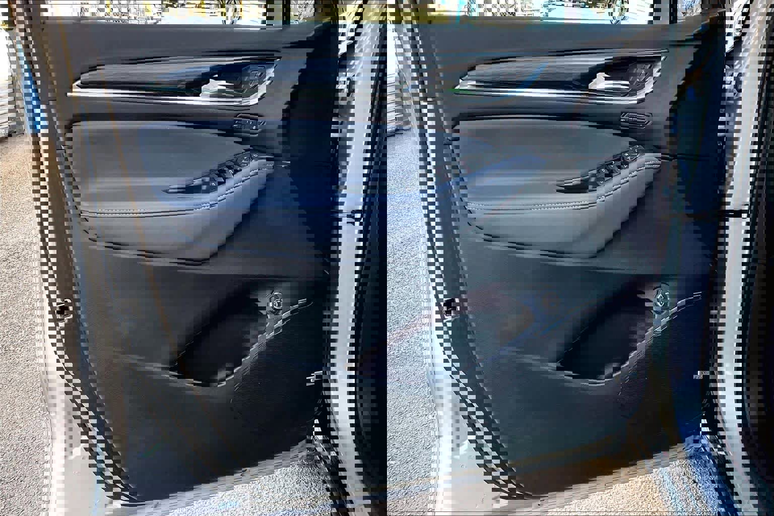 Used 2022 Buick Enclave Premium image 23