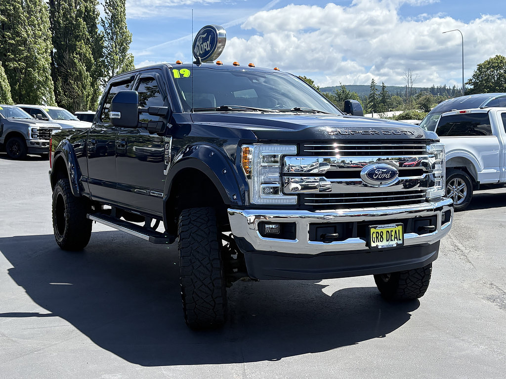 Certified 2019 Ford F250 Lariat w/ Lariat Ultimate Package AWD/4WD image 4