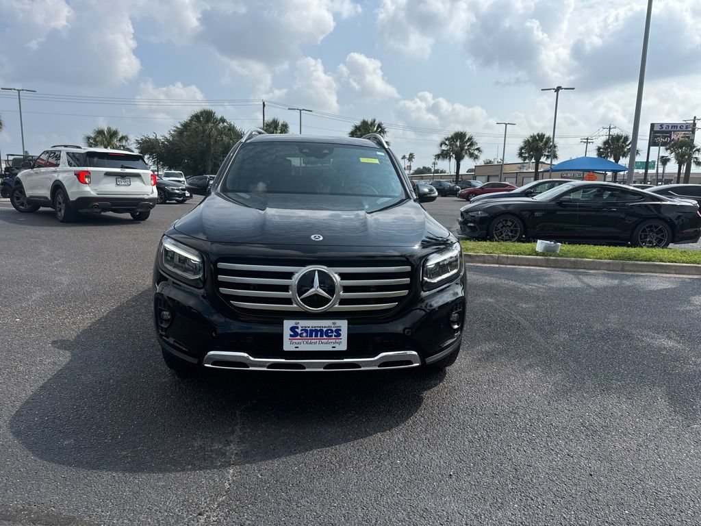 Used 2024 Mercedes-Benz GLB 250 4MATIC image 7