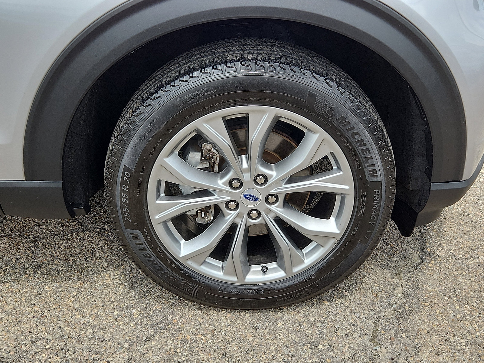 Certified 2022 Ford Explorer XLT w/ Equipment Group 202A AWD/4WD image 8