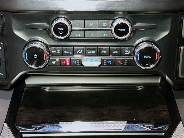 Certified 2023 Ford F250 Lariat w/ Sport Appearance Package image 13