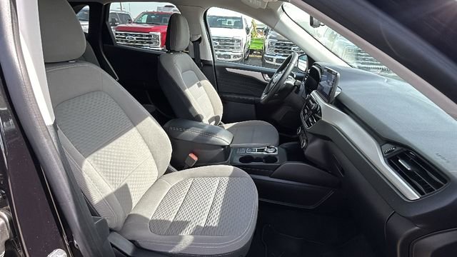 Certified 2021 Ford Escape SE w/ SE Sport Appearance Package FWD image 11