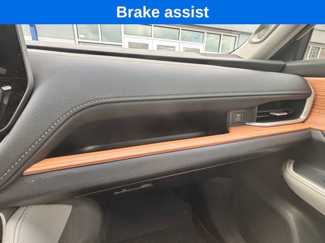 Used 2025 Toyota Grand Highlander AWD image 22