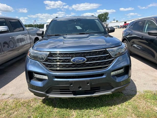 Certified 2020 Ford Explorer XLT w/ Equipment Group 202A AWD/4WD image 2