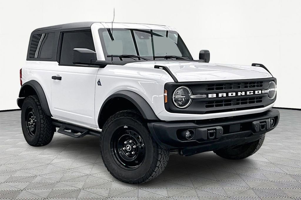 Certified 2023 Ford Bronco Black Diamond image 5