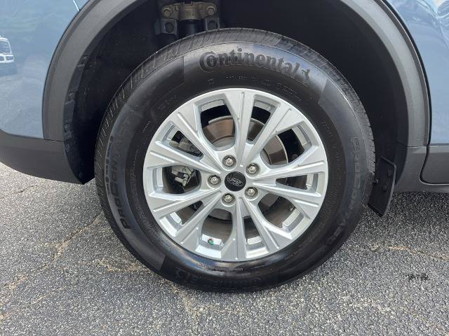 Certified 2025 Ford Escape Active w/ Cold Weather Package AWD/4WD image 3