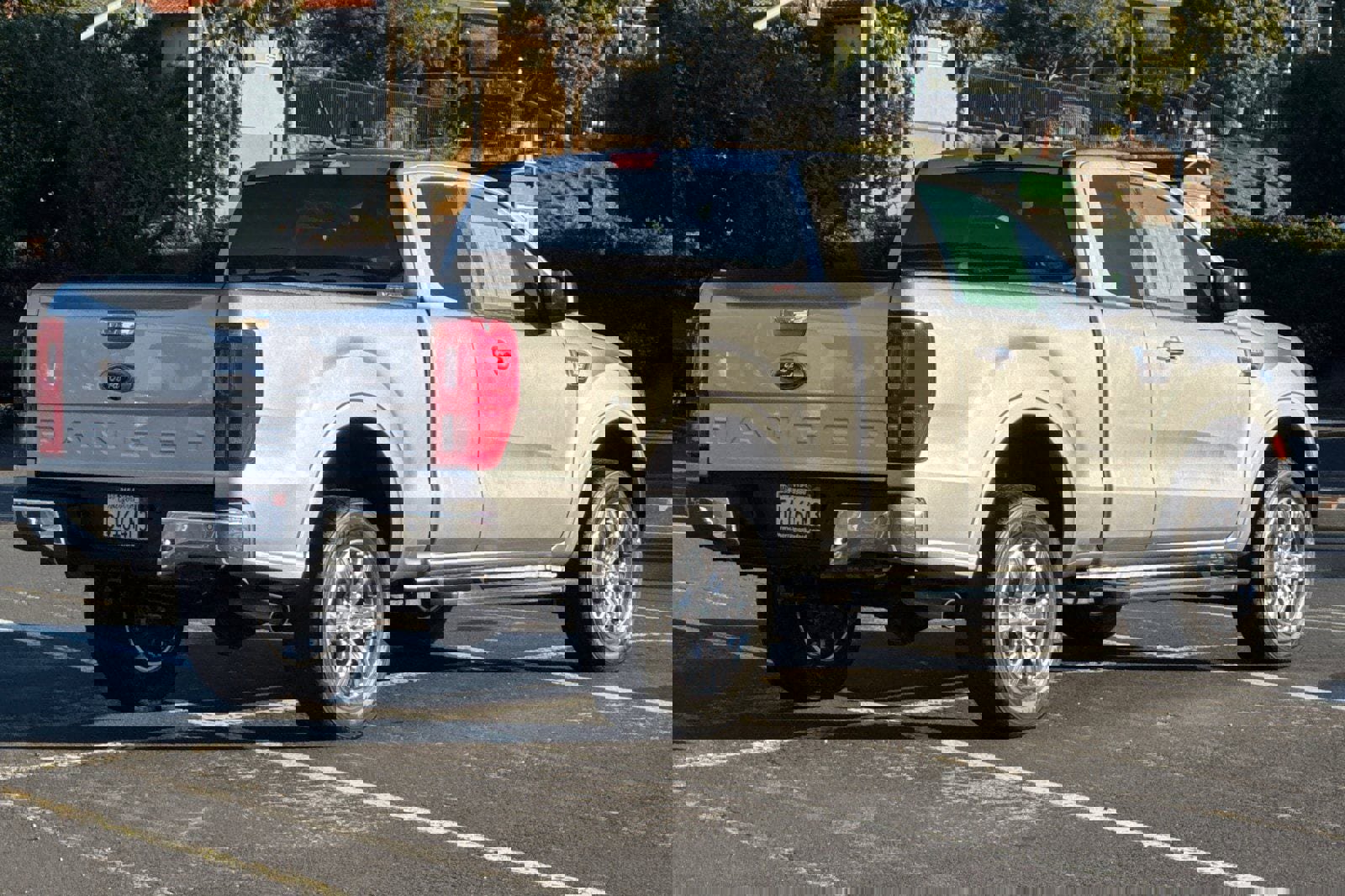 Certified 2022 Ford Ranger XLT w/ Equipment Group 301A Mid image 4