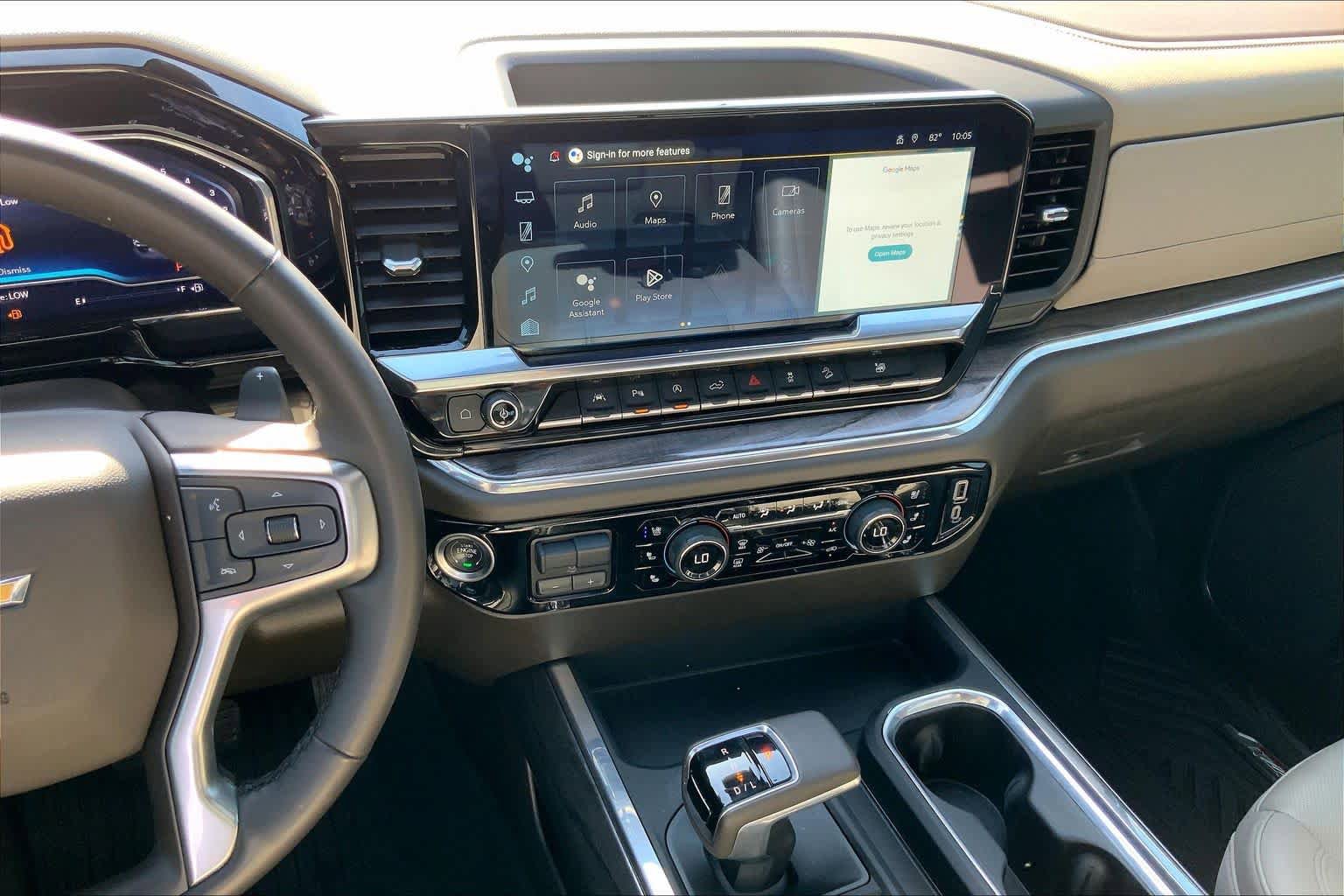 Used 2025 Chevrolet Silverado 1500 LTZ w/ LTZ Premium Package AWD/4WD image 7