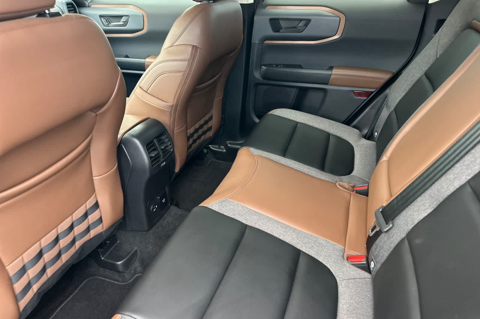 Certified 2024 Ford Bronco Sport Outer Banks AWD/4WD image 13