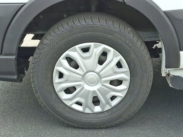 Certified 2024 Ford Transit 250 Low Roof w/ Exterior Upgrade Package RWD image 32