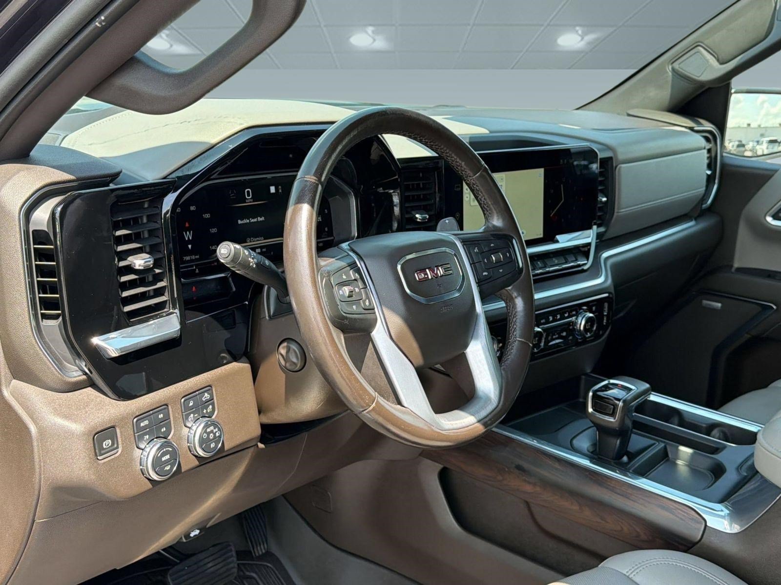 Used 2022 GMC Sierra 1500 SLT AWD/4WD image 4