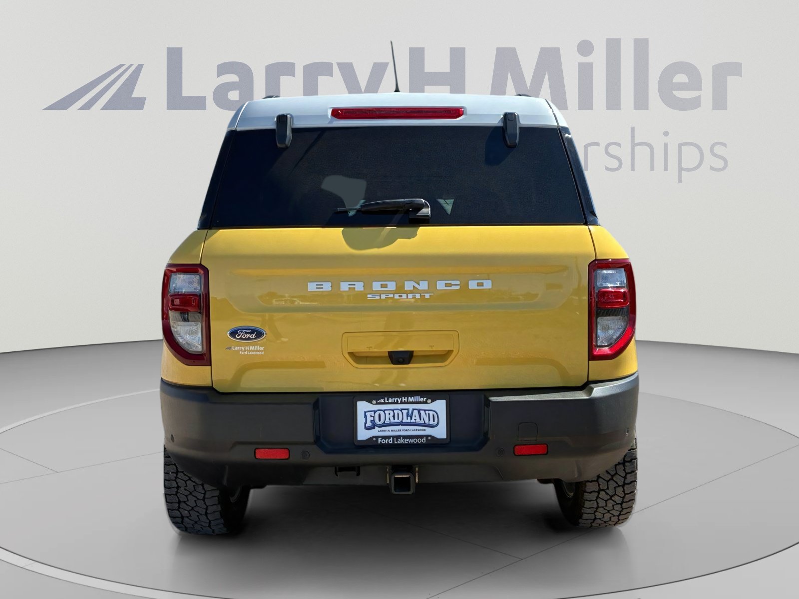 Certified 2023 Ford Bronco Sport Heritage Limited AWD/4WD image 4