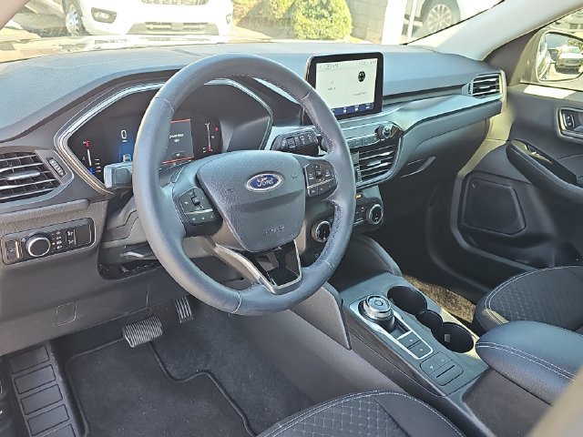 Certified 2023 Ford Escape Active FWD image 16