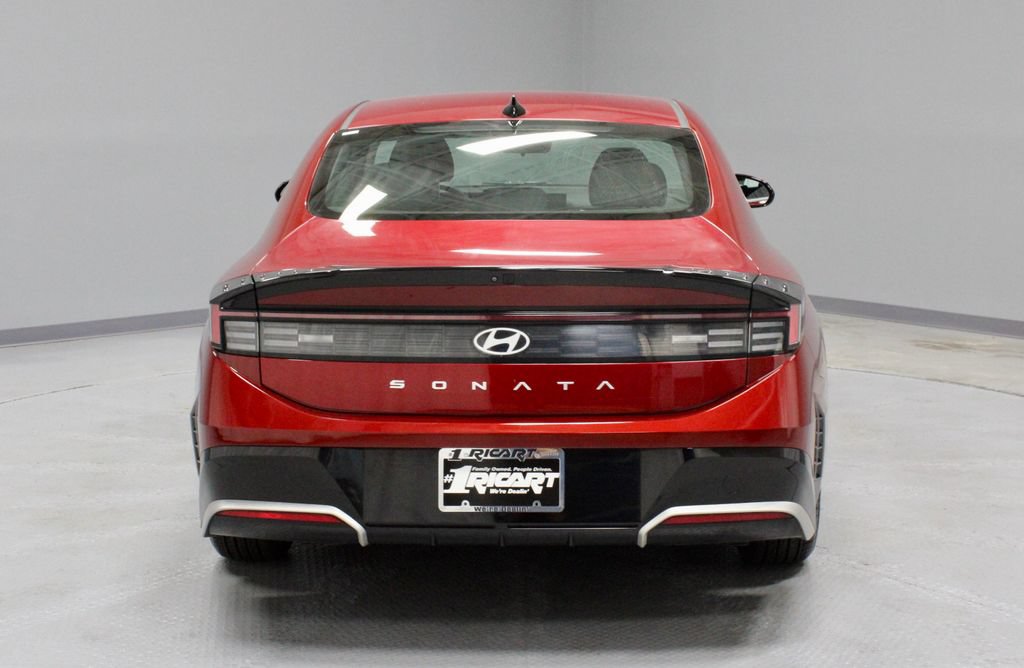 Used 2024 Hyundai Sonata SEL FWD image 8