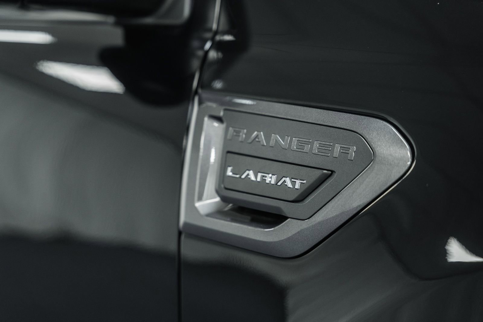 Certified 2019 Ford Ranger Lariat w/ Equipment Group 501A Mid image 18