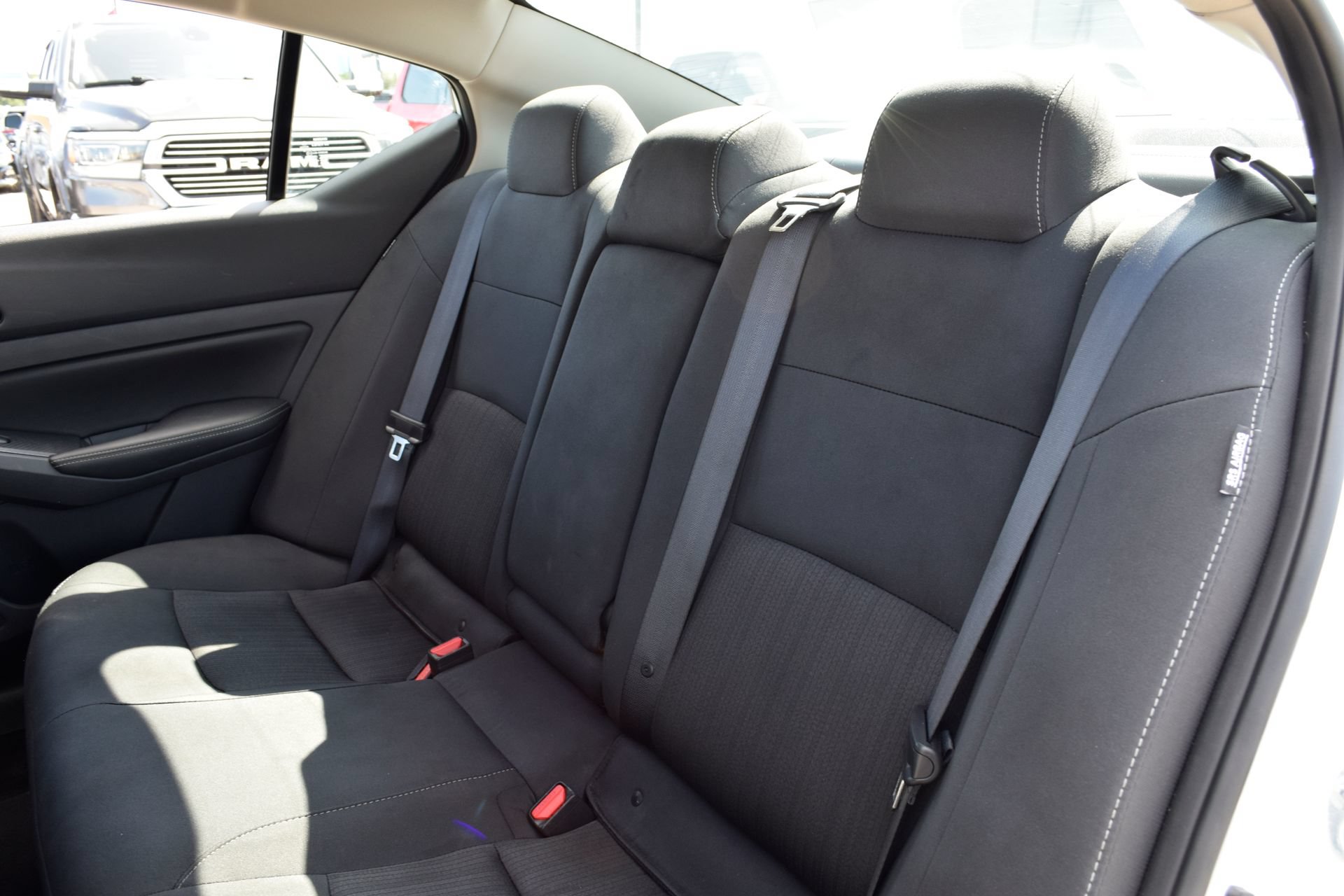 Used 2025 Nissan Altima 2.5 SV AWD/4WD image 17