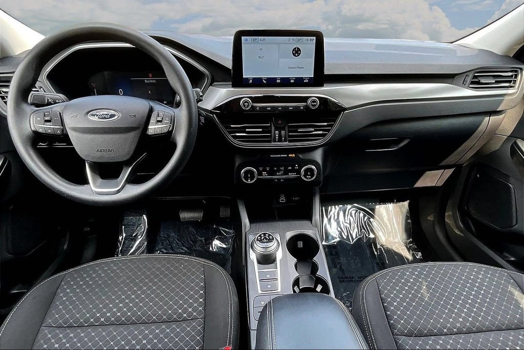 Certified 2025 Ford Escape Active FWD image 9