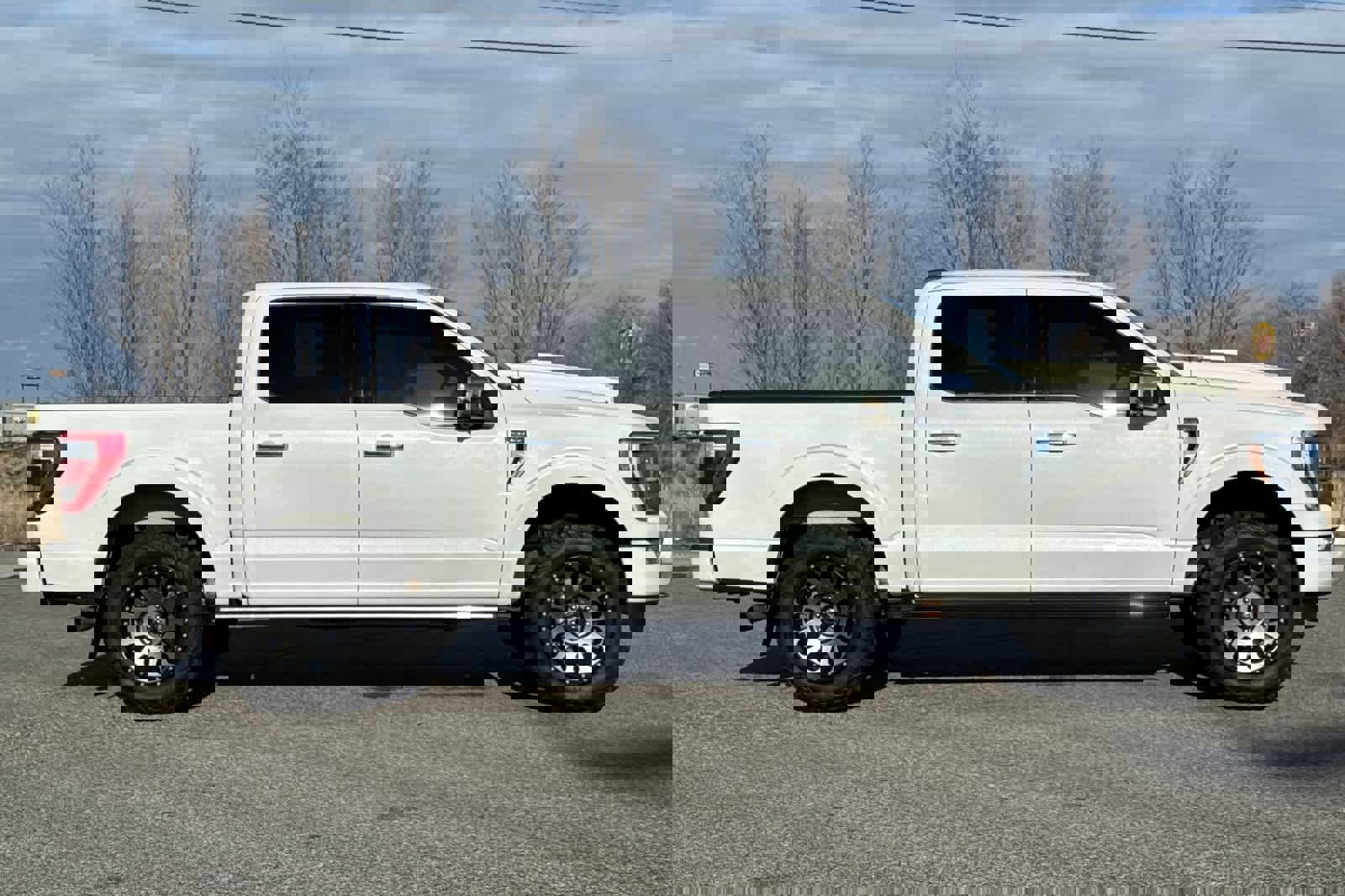 Certified 2021 Ford F150 Platinum w/ FX4 Off-Road Package image 6