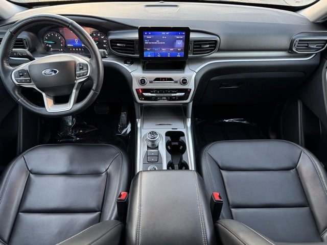 Certified 2022 Ford Explorer XLT w/ Equipment Group 202A image 12