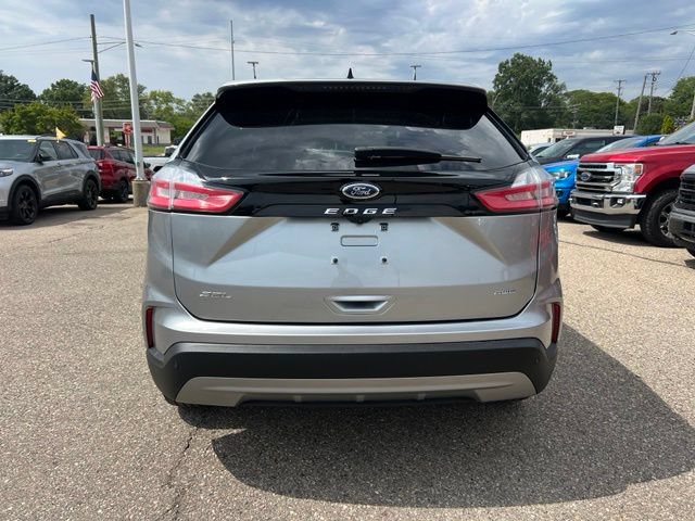 Certified 2024 Ford Edge SEL w/ Convenience Package AWD/4WD image 5