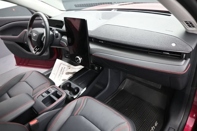 Certified 2025 Ford Mustang Mach-E Premium w/ Sport Appearance Package AWD/4WD image 28