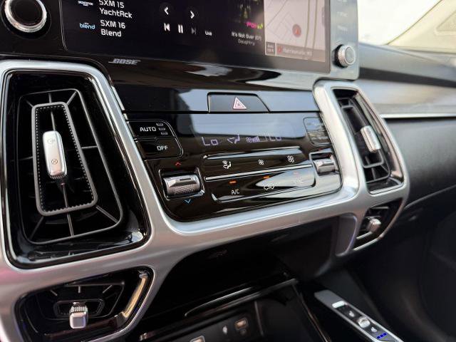 Used 2023 Kia Sorento SX Prestige AWD/4WD image 24