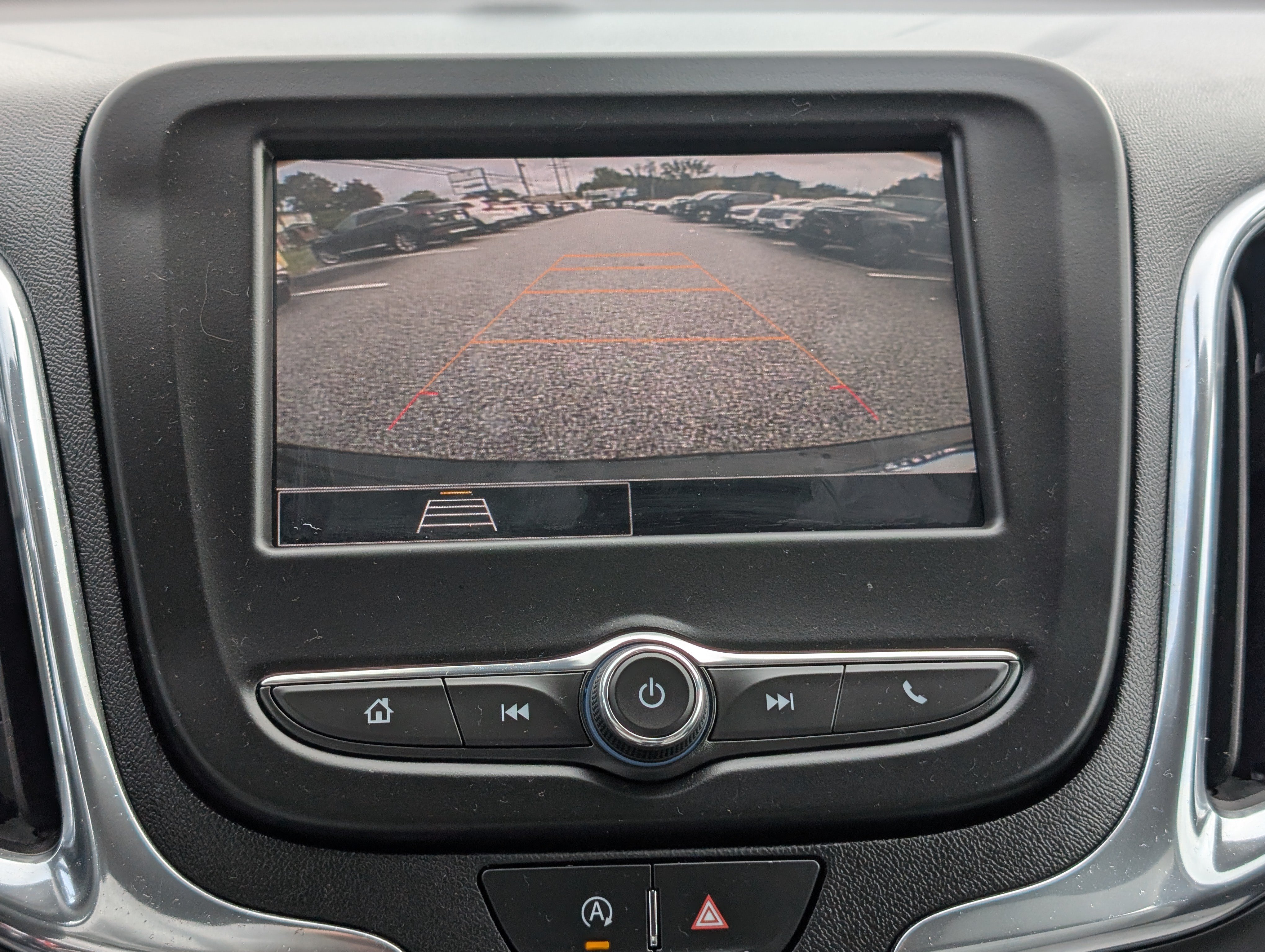 Used 2023 Chevrolet Equinox LS FWD image 26
