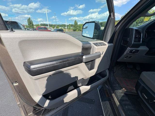 Certified 2017 Ford F150 XLT w/ Equipment Group 302A Luxury AWD/4WD image 27