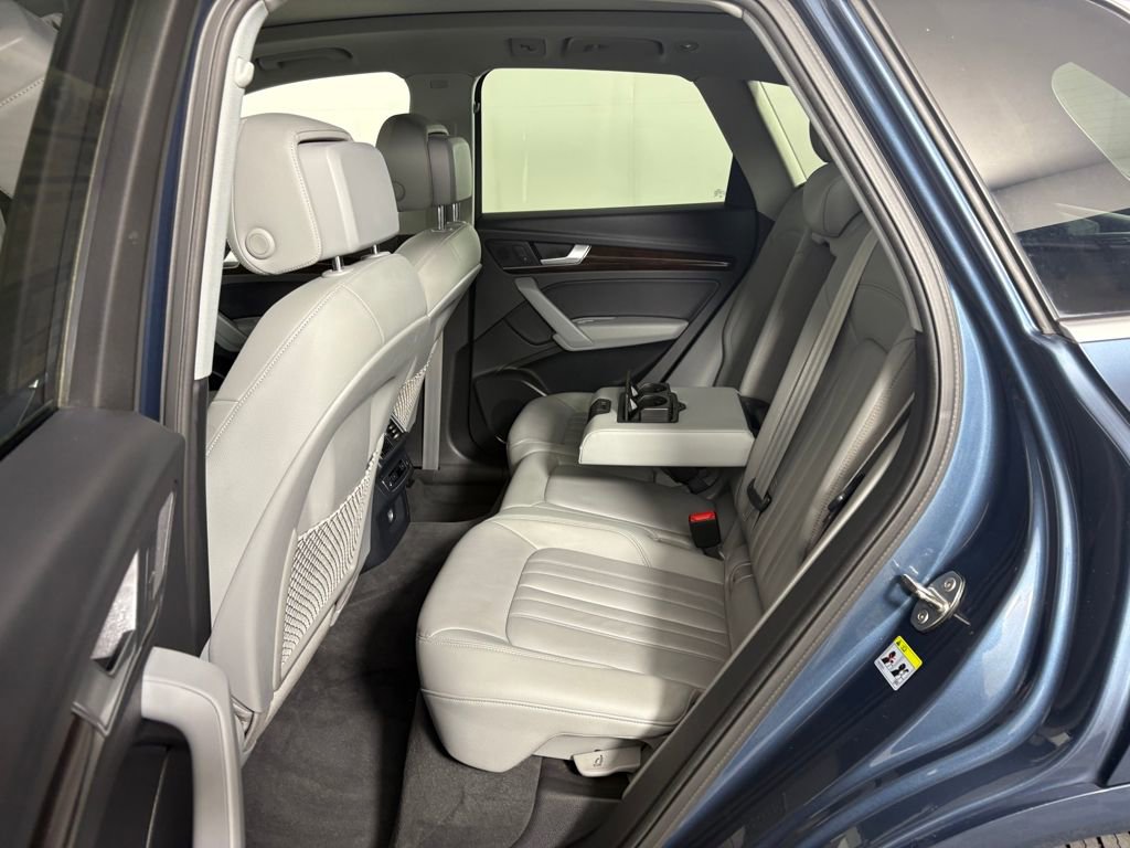 Used 2018 Audi Q5 2.0T Premium Plus w/ Premium Plus Package image 29