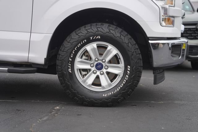 Certified 2017 Ford F150 XLT RWD image 4