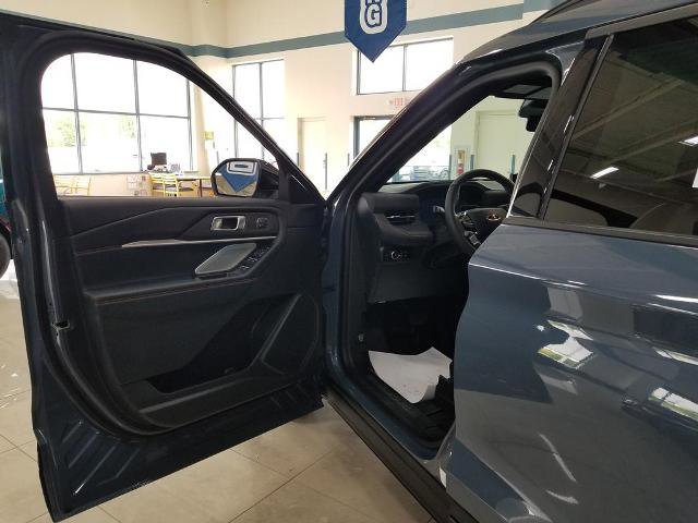 Certified 2026 Ford Explorer Tremor w/ Tremor Ultimate Package AWD/4WD image 6