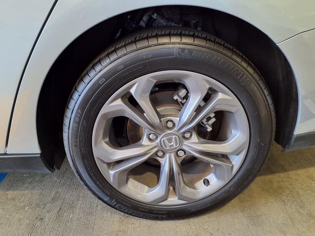 Used 2024 Honda Accord EX image 22